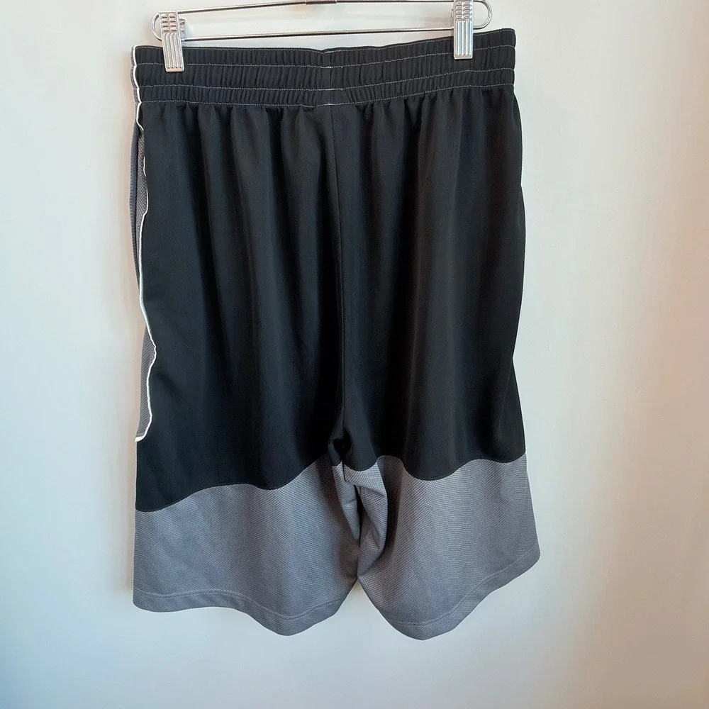 Jordan Basketball Shorts Mens Medium Grey Excellent Mesh Colorblock 639207-001